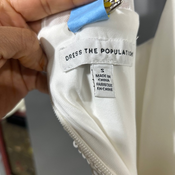 Extremely flattering sequin dress long slit - Picture 7 of 7